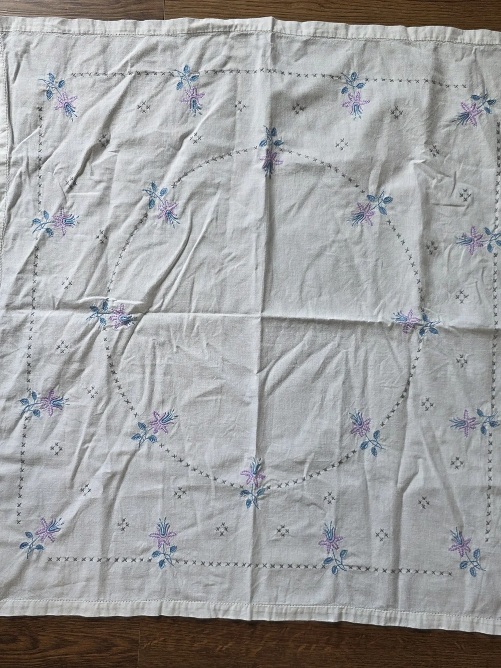 Embroidered Floral Tablecloth White with Purple & Blue Flowers Cozy Cottage Vtg